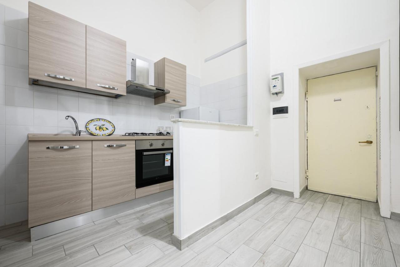 Vico Mastellone 16 Apartment Napoli Bagian luar foto
