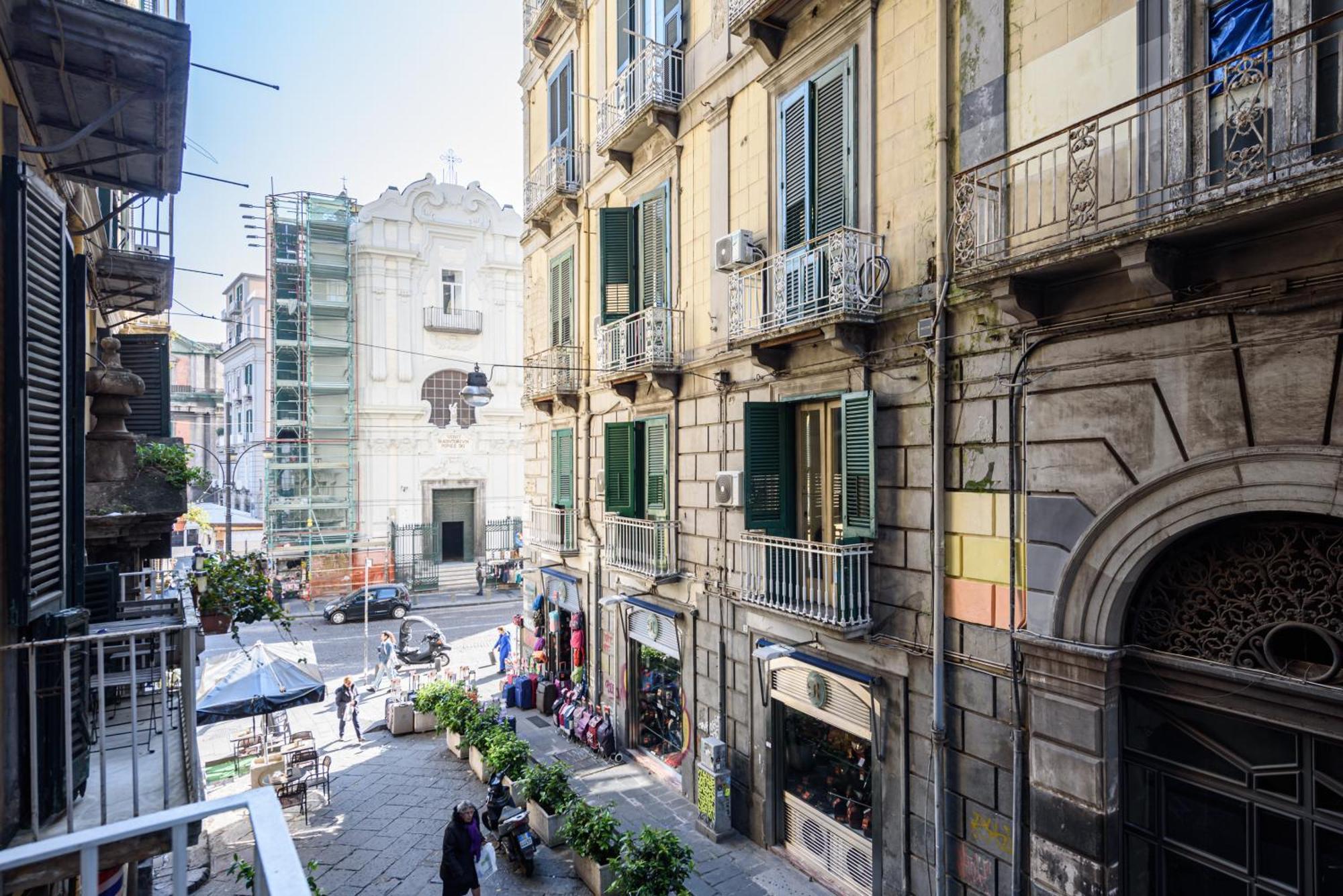 Vico Mastellone 16 Apartment Napoli Bagian luar foto